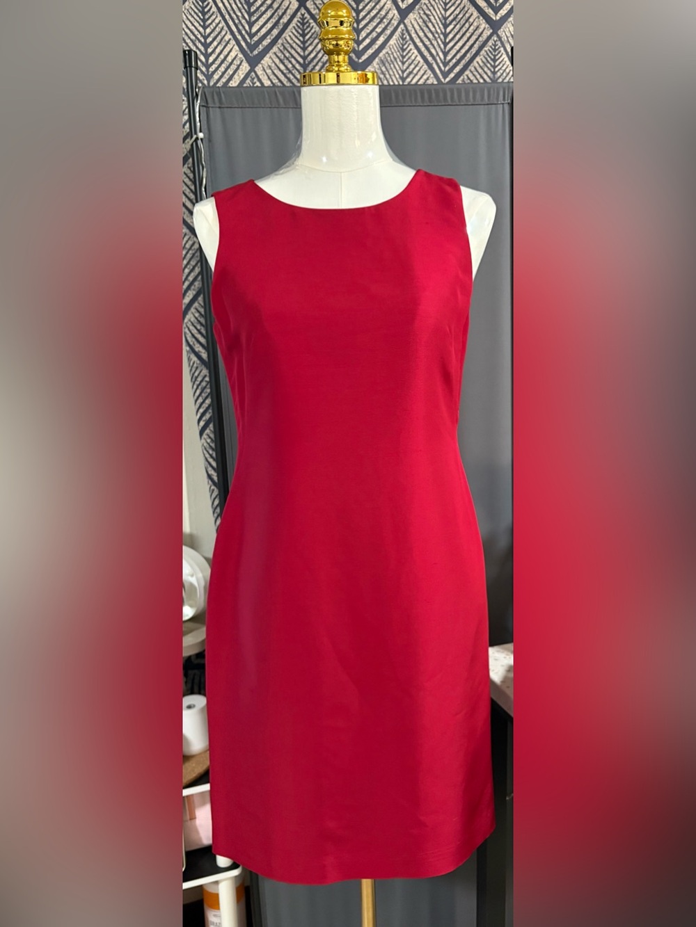 VTG 2002 Casual Corner 100% Silk Red Sheath Dress Sz 4 (Fits like 0/2) Y2K